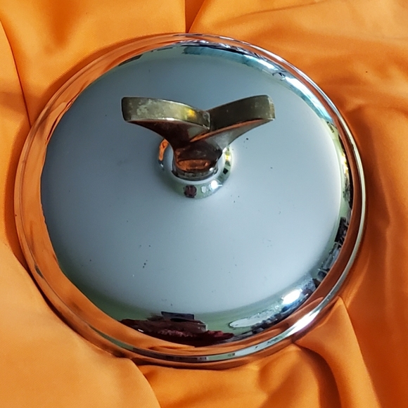 Trinket/Candy dish excellent condition - Picture 8 of 10